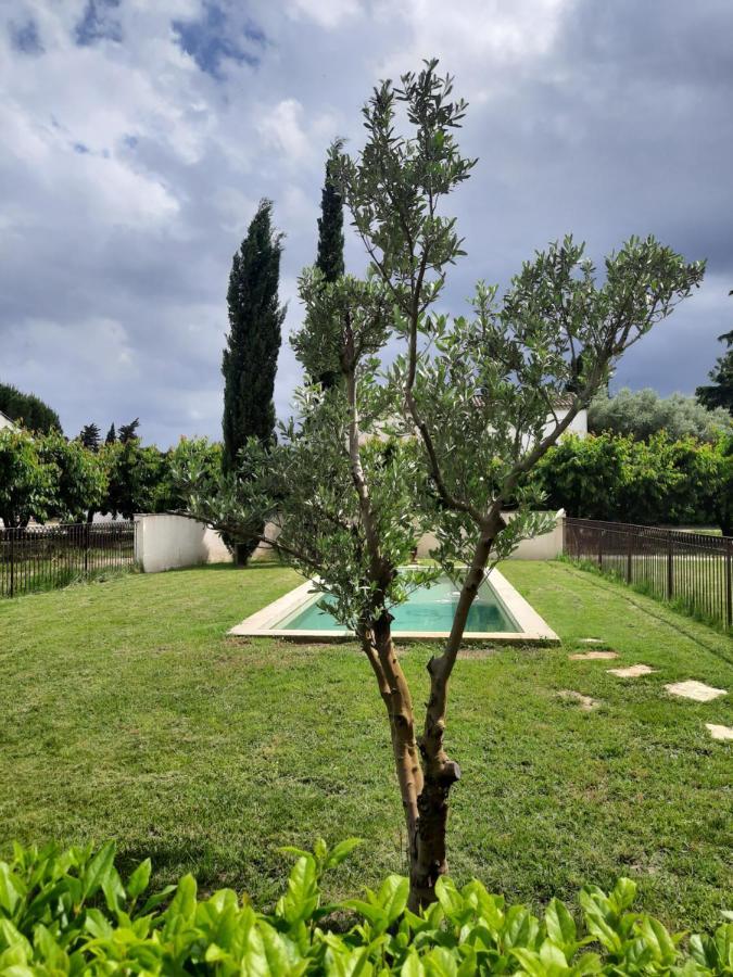 La Villa L Orangerie Vallabrègues Extérieur photo